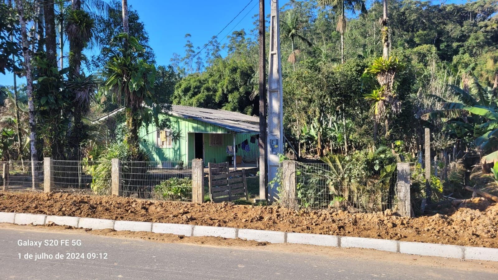 Linda Chácara próximo ao centro de Garuva